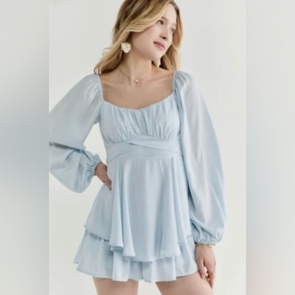 FRANCESCA’s Ruffle Skirt Romper In Baby Blue NWOT Size Medium - Picture 1 of 4